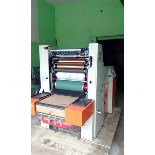 Decent Print Lines Non Woven Bag Printing  Cloth Bag Printing