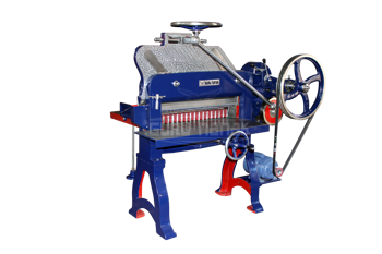 Guru Nanak Paper/Sheet Cutting Machines Heavy Duty Paper Cutting Machine