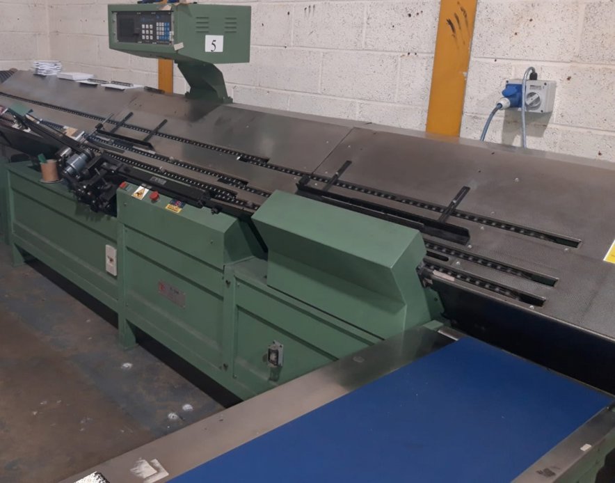 Binding machine for wire-o Rilecart B 596