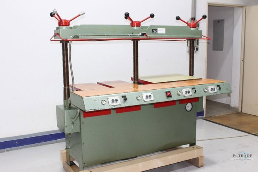 Book Binding Traenklein IV B