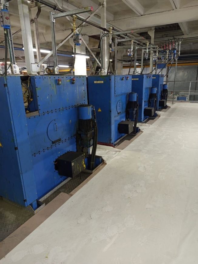 Commercial / Heatset KBA COMPACTA C 618