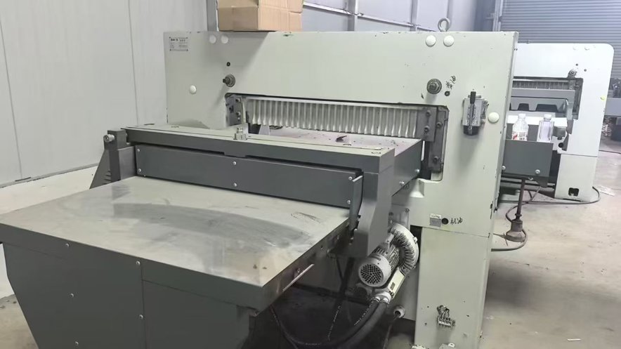 Die cutting  DAI`S 920