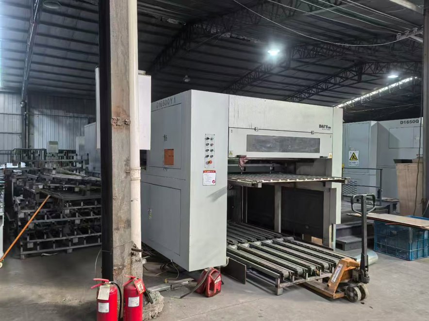 Die cutting  DAI`S D1650Y1