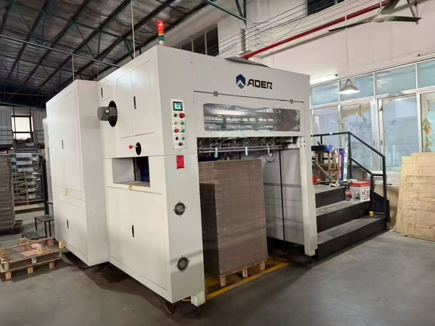 Die cutting AOER AEM-1500S