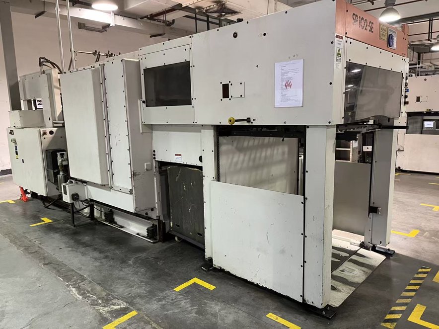 Die cutting Bobst SP 102-SE