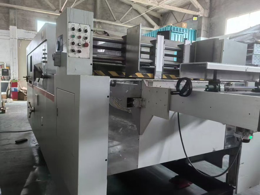 Die cutting  DAI`S D1650QY