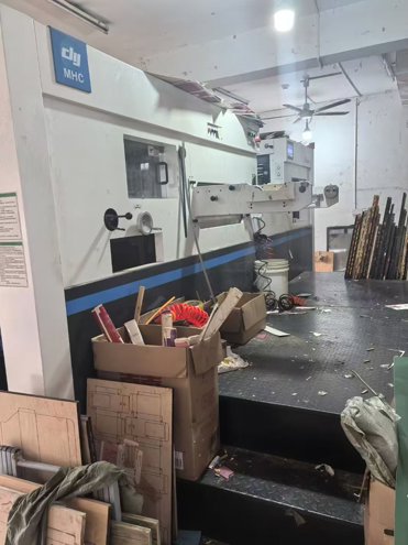 Die cutting DAYUAN MHC-1060