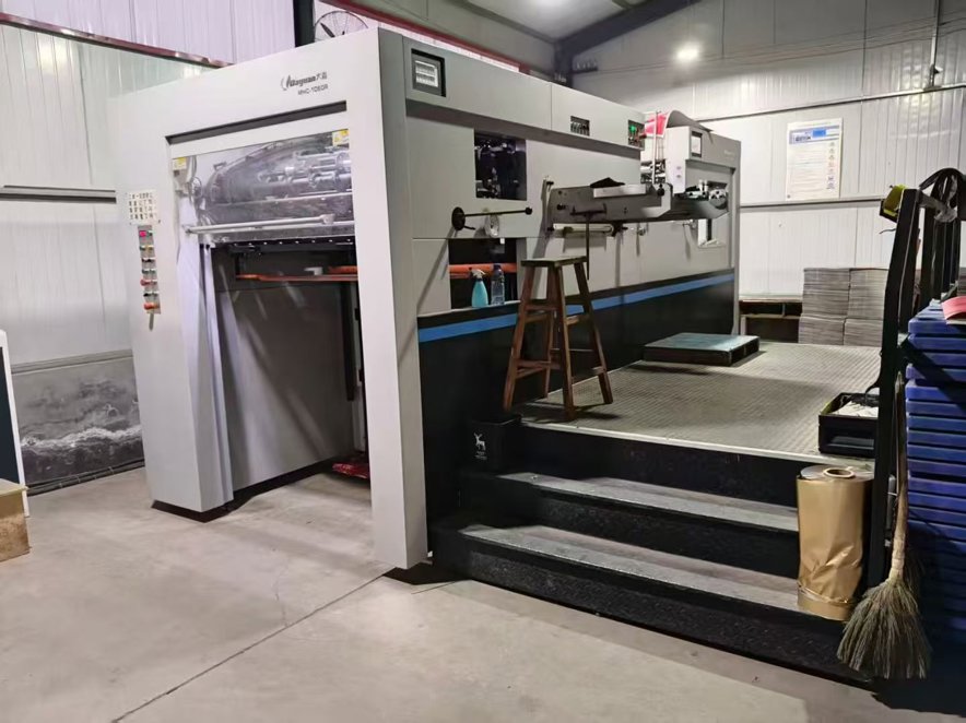Die cutting DAYUAN  MHC-1060R