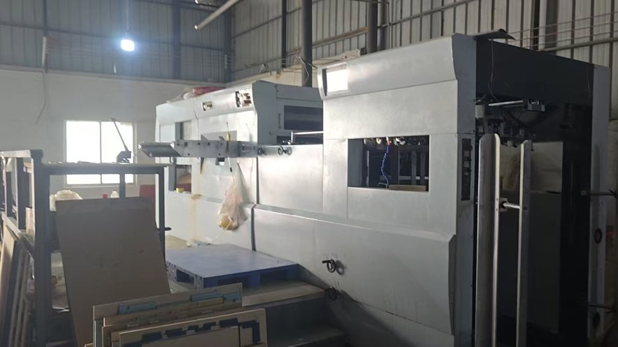 Die cutting DAYUAN MHC-1060