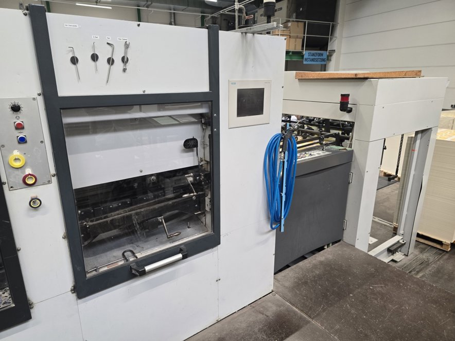 Die cutting Heidelberg Dymatrix 105 CS