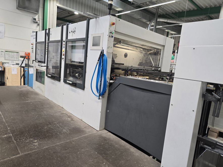 Die cutting Heidelberg Dymatrix 105 CS