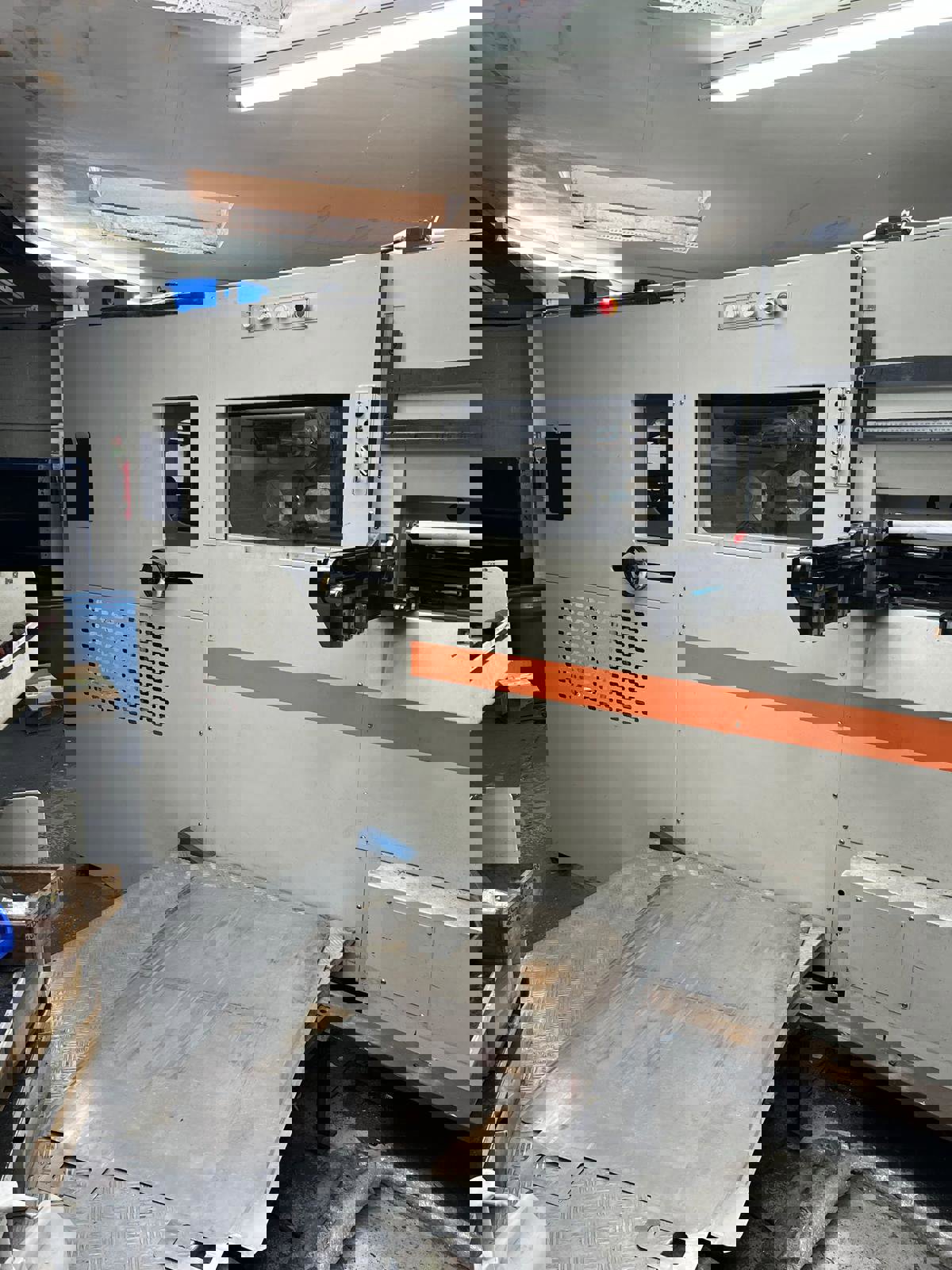 Die cutting Yawa 1050