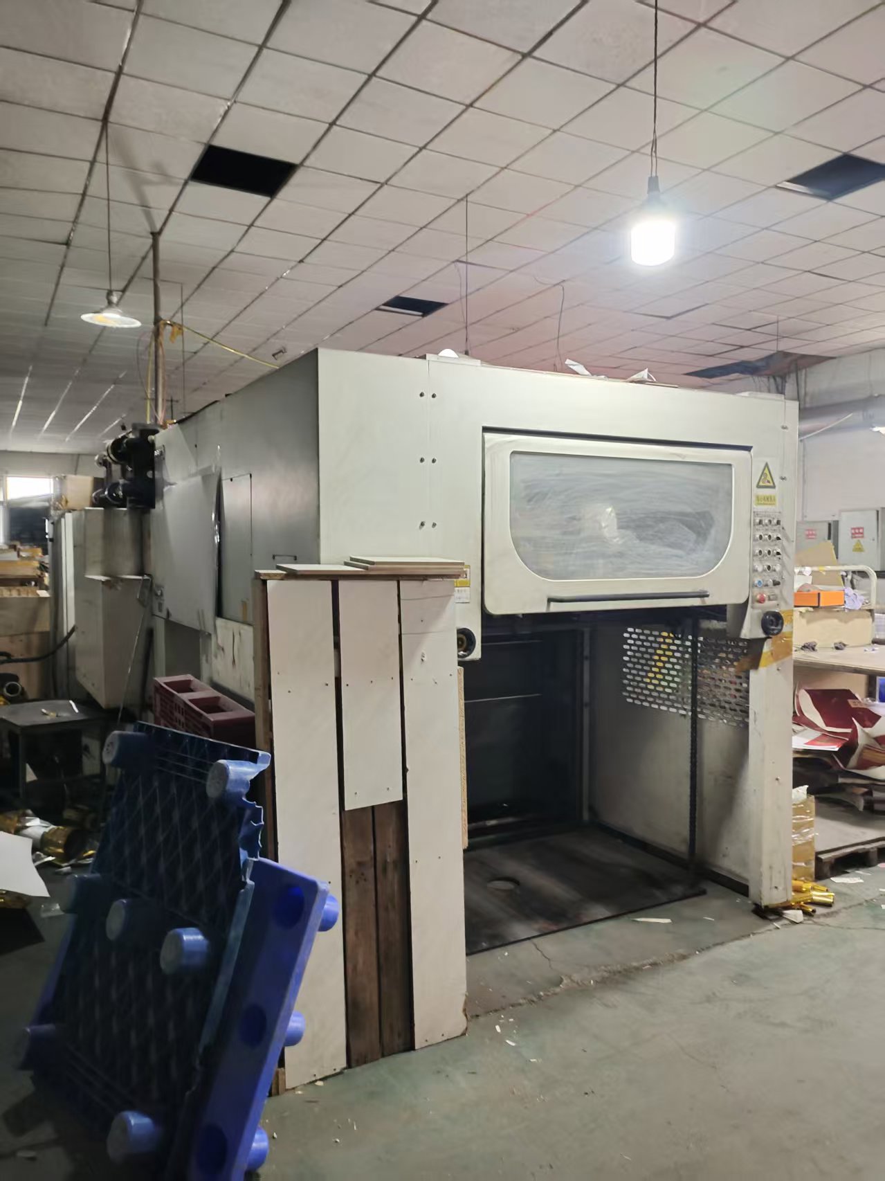 Die cutting Yawa TYM1050S