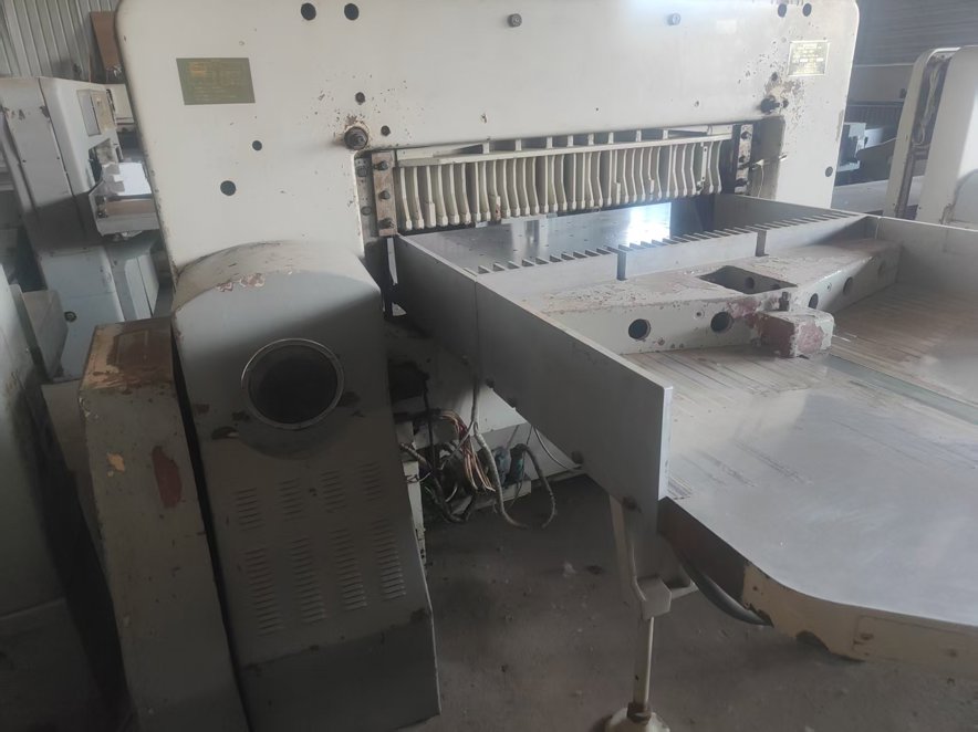 Paper/Sheet Cutting Machines Polar  SQZK 1150R