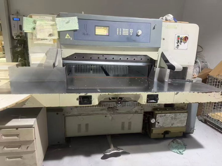 Paper/Sheet Cutting Machines SHENWEIDA SQZX1150NZ