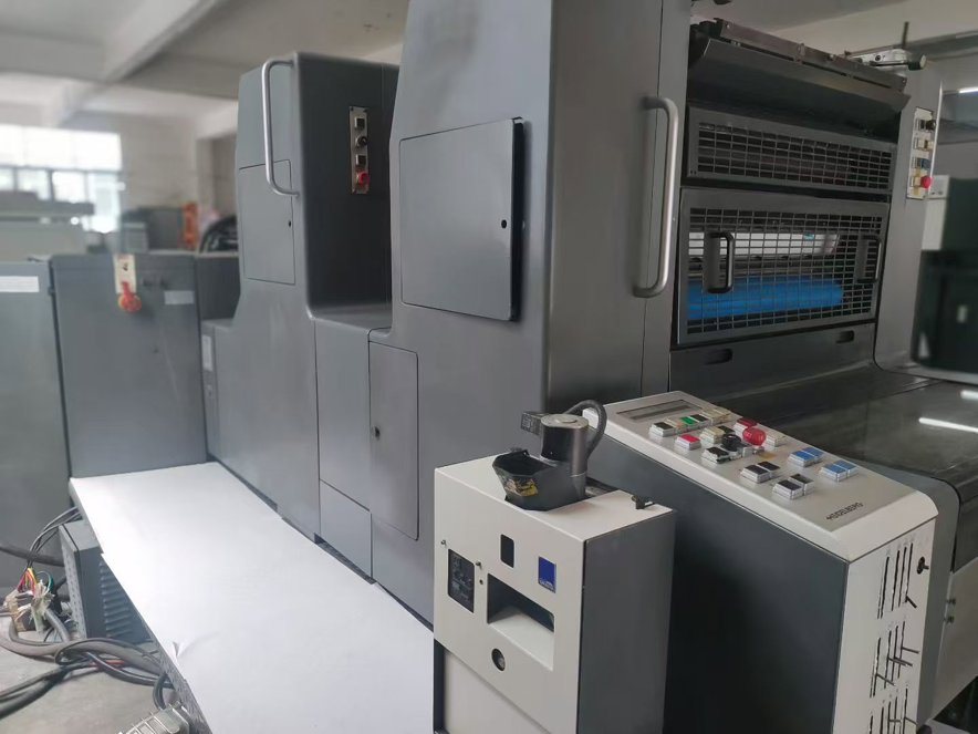 Sheet Fed / Offset Heidelberg Speedmaster SM 74-2 P