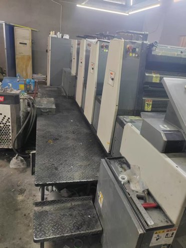 Sheet Fed / Offset Komori Lithrone L-420