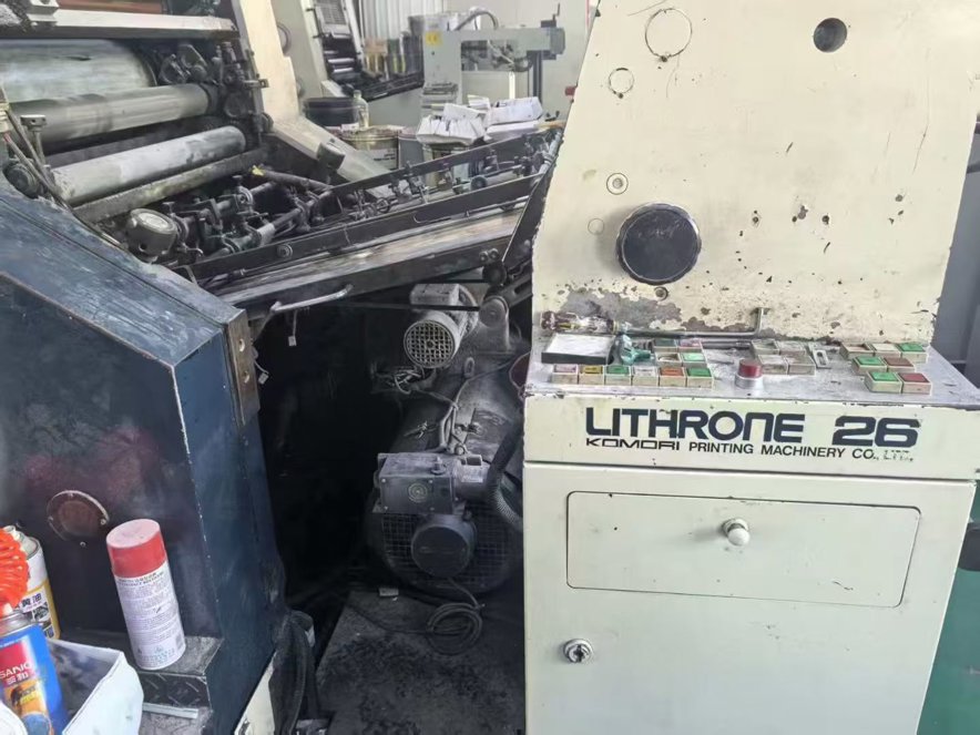 Sheet Fed / Offset Komori Lithrone L-426