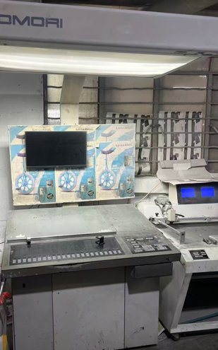 Sheet Fed / Offset Komori Lithrone L-428