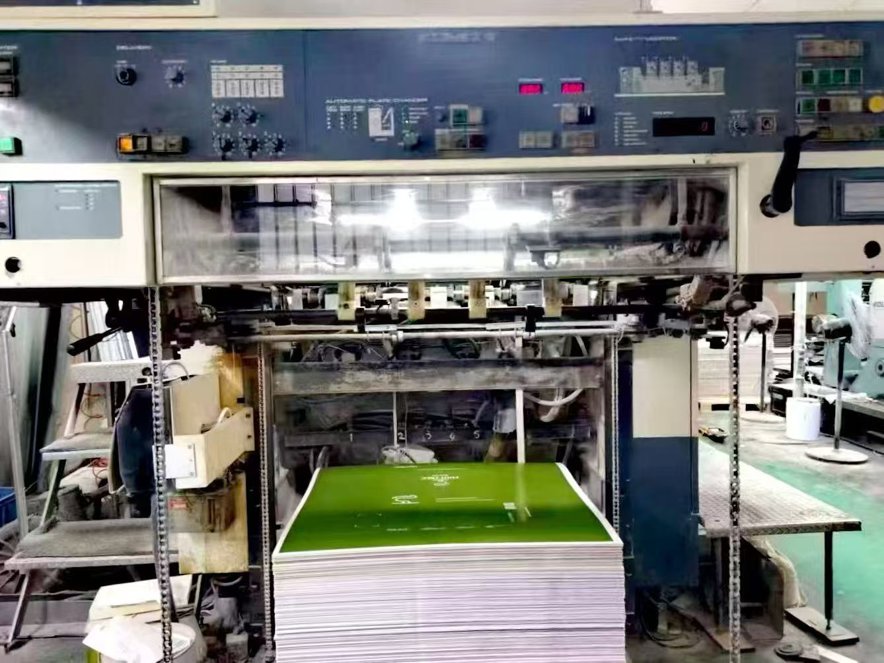 Sheet Fed / Offset Komori Lithrone L-440