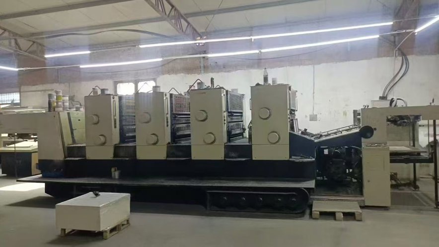 Sheet Fed / Offset Komori Lithrone L-440