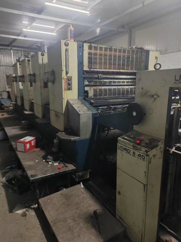 Sheet Fed / Offset Komori Lithrone L-440