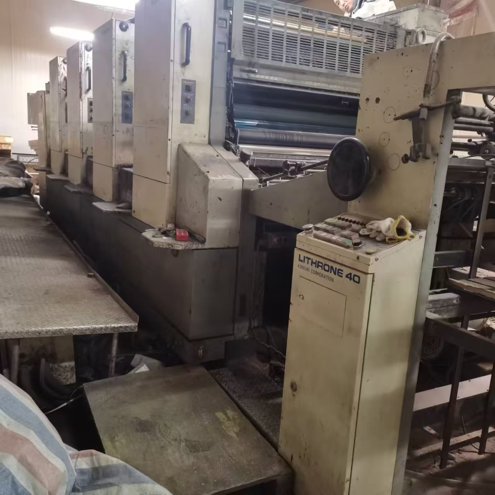 Sheet Fed / Offset Komori Lithrone L-440