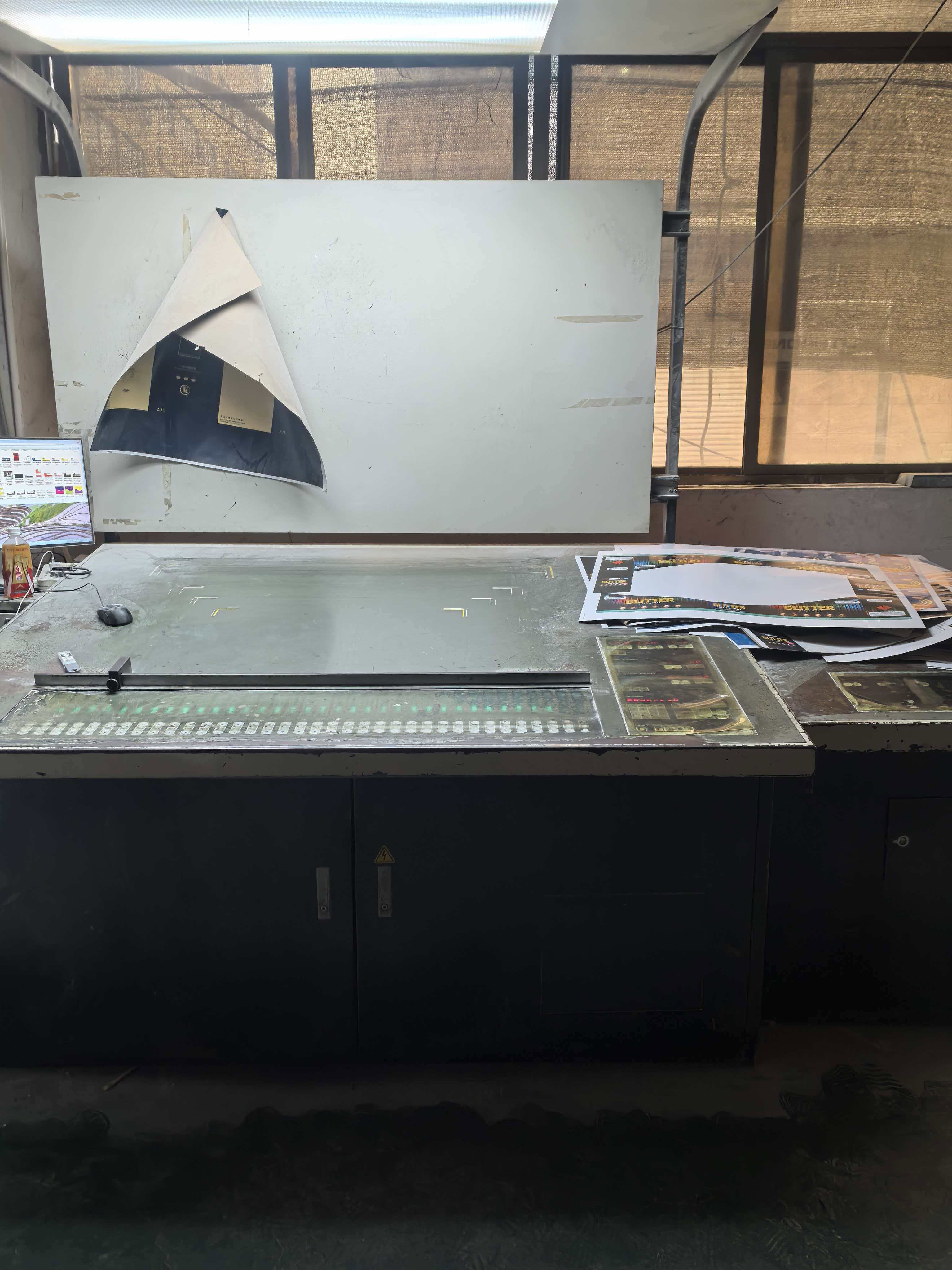 Sheet Fed / Offset Komori Lithrone L-444