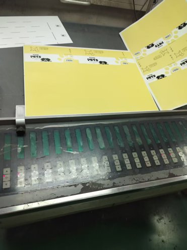 Sheet Fed / Offset Komori Lithrone L-528