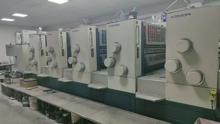 Sheet Fed / Offset Komori Lithrone L-540