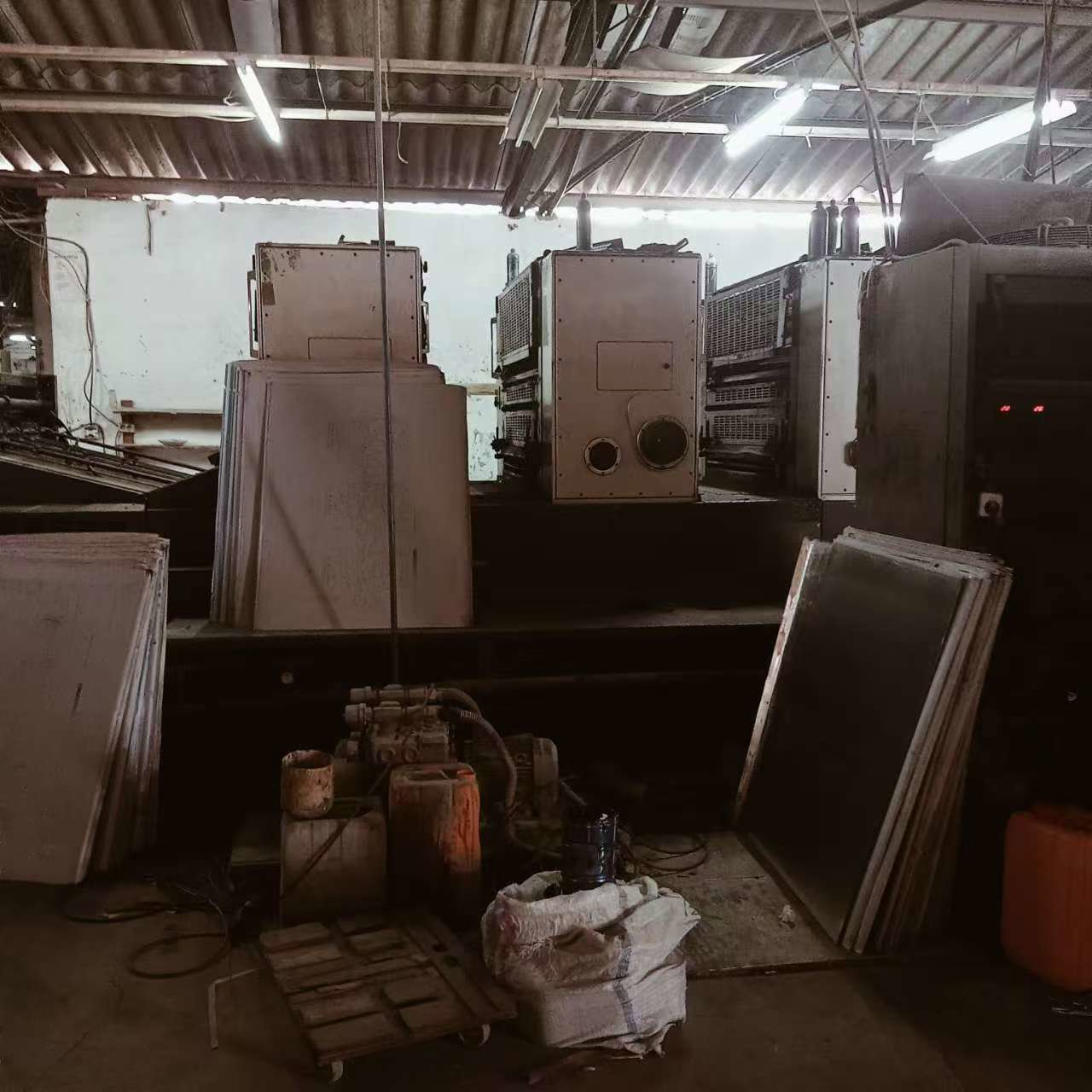 Sheet Fed / Offset Komori Lithrone L-540