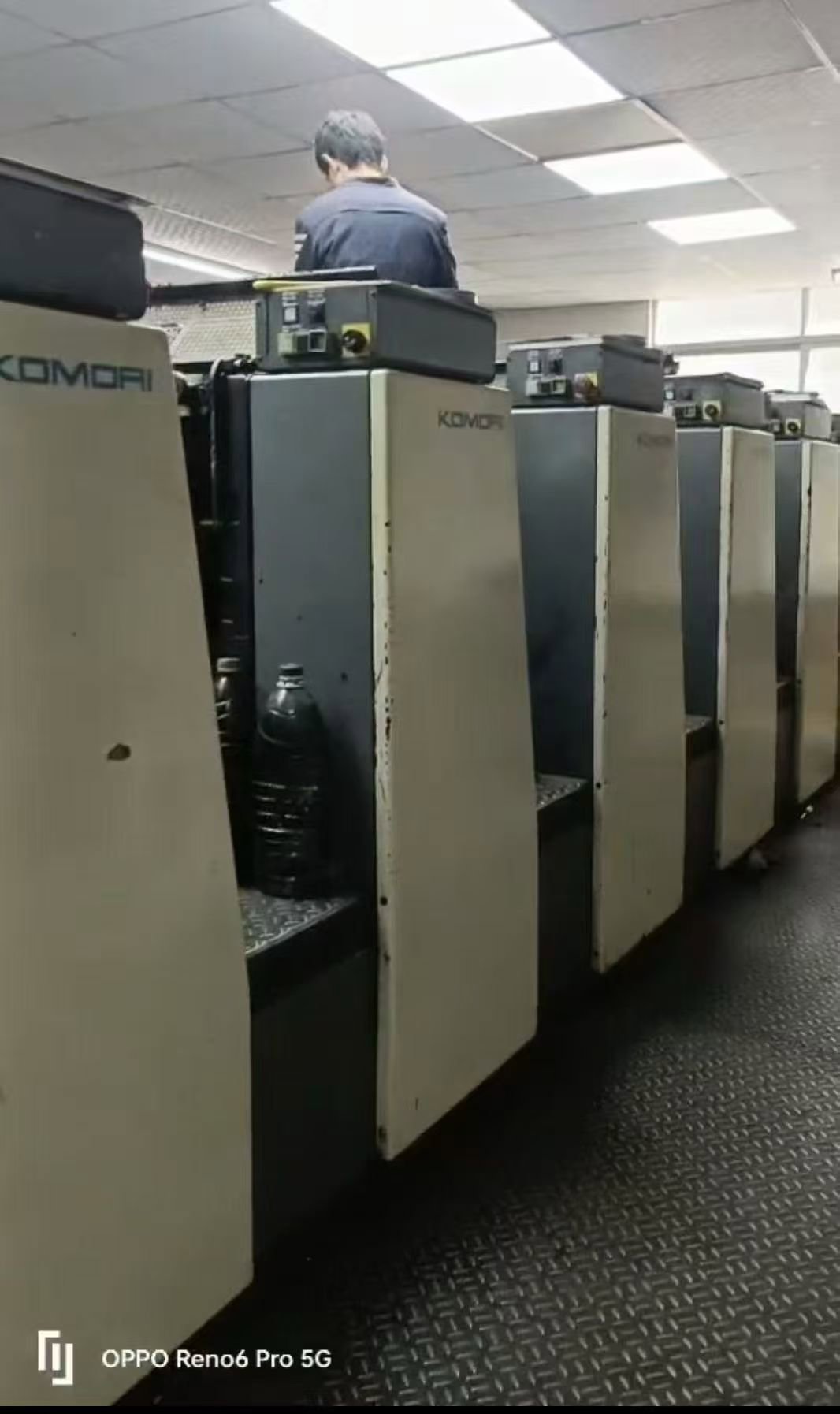 Sheet Fed / Offset Komori Lithrone L-628