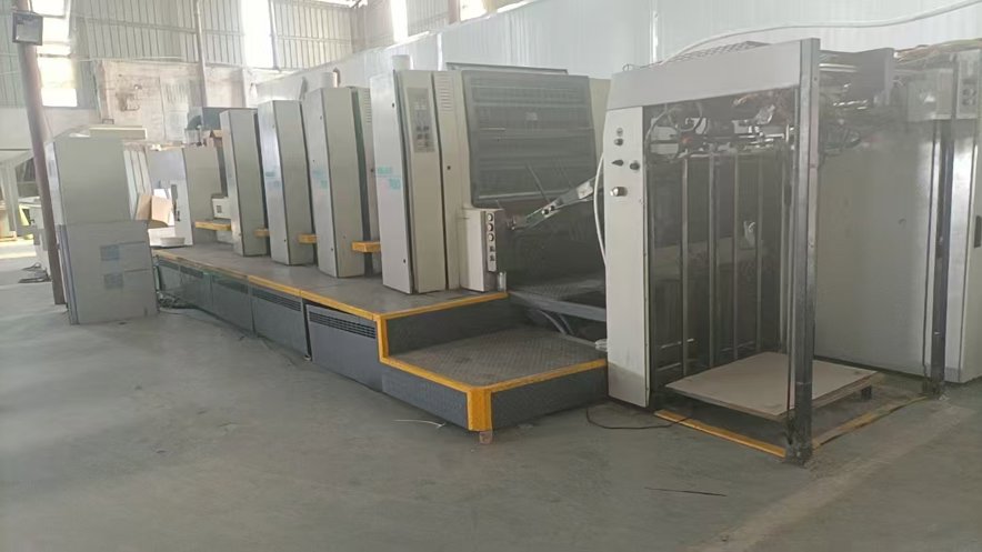 Sheet Fed / Offset Manroland R 704 3B