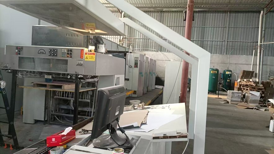 Sheet Fed / Offset Manroland R 704 3B