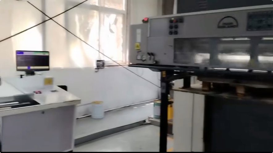 Sheet Fed / Offset Manroland R 704 3B