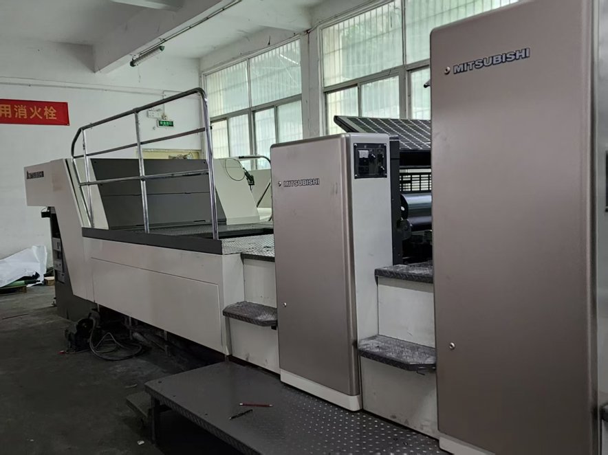 Sheet Fed / Offset Mitsubishi D3000LS-6+L