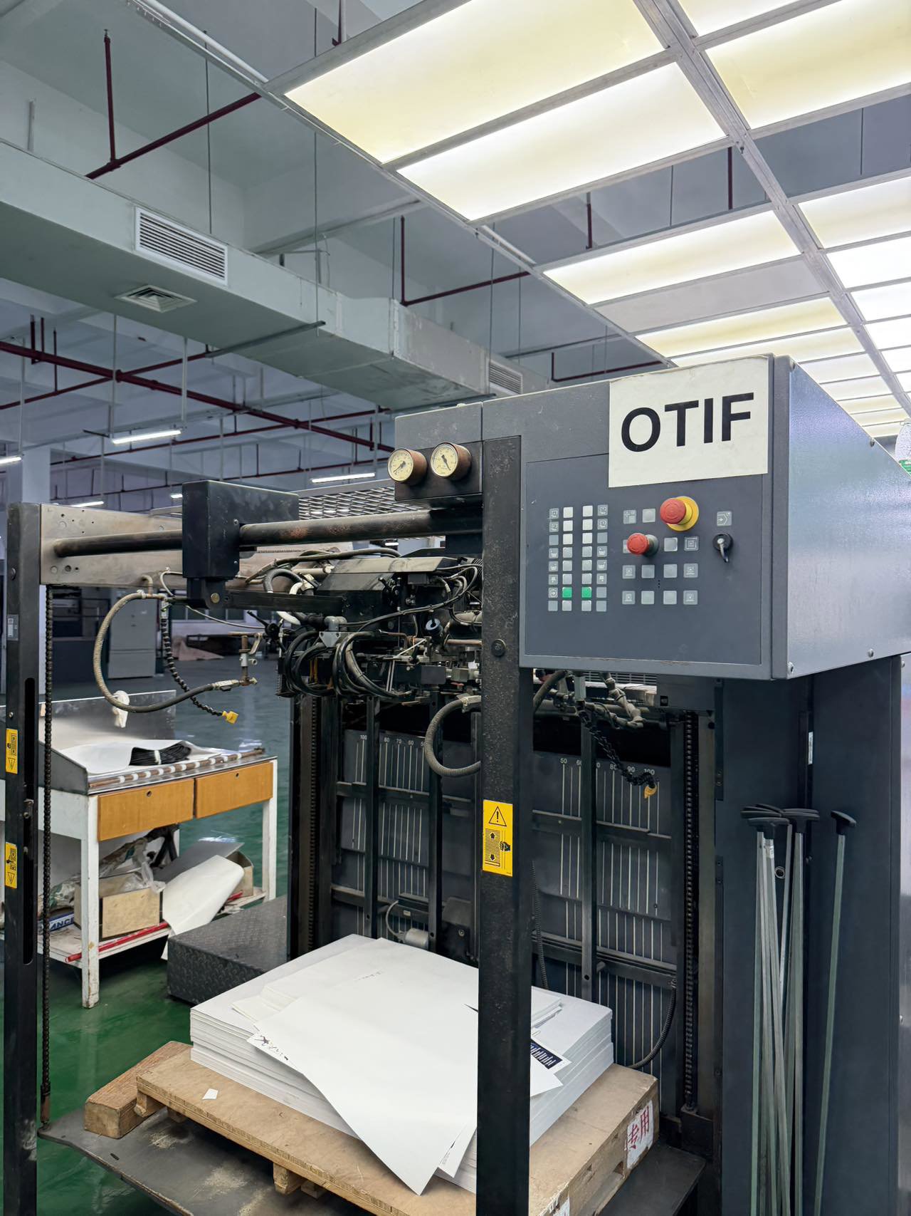 Sheet Fed / Offset Roland 705