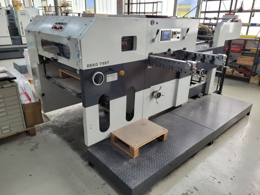 Die cutting Deko 79 ST