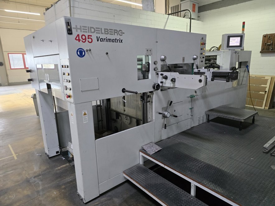 Die cutting Heidelberg Varimatrix 105 CS