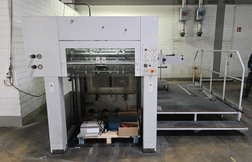 Die cutting Heidelberg Varimatrix 105 CS