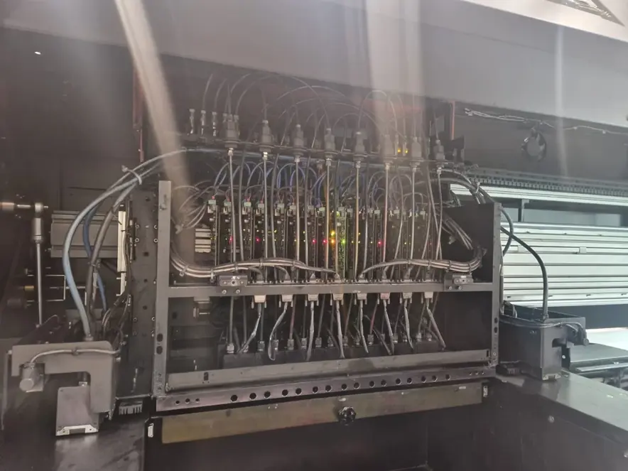 Digital Press Efi Vutek 3r+