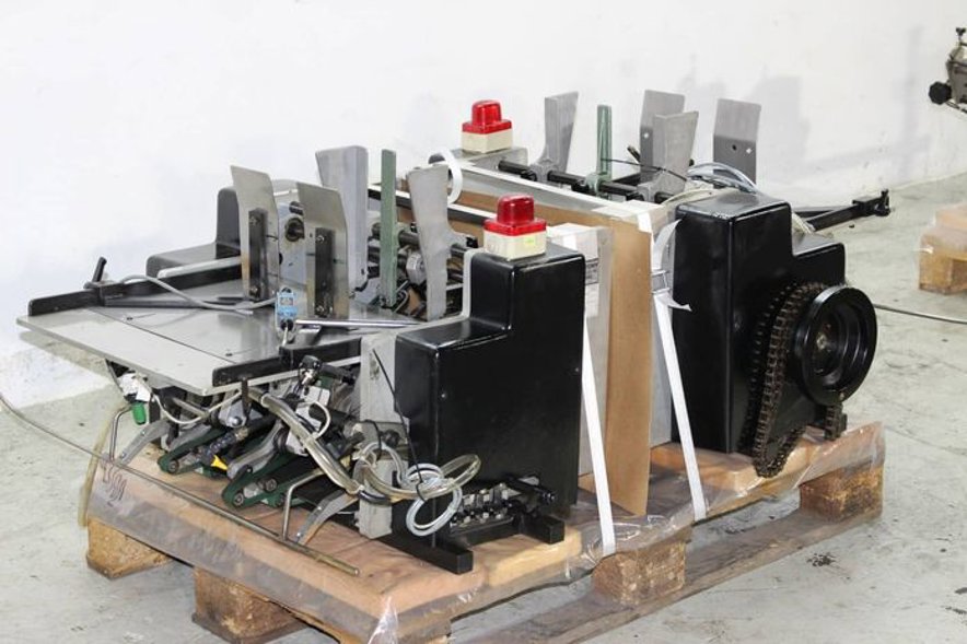 Feeder Ritmica Universal H-200