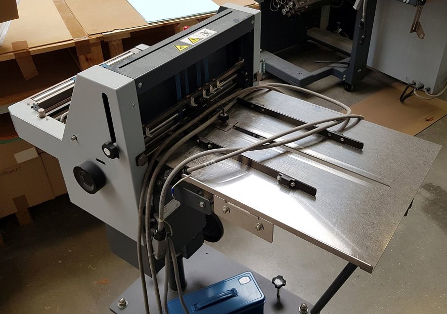 Folding Machine Horizon AF 406 - F