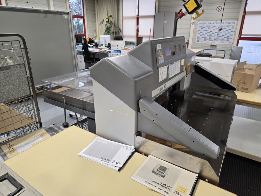 Guillotines Polar 80