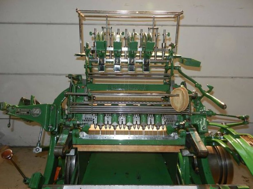 Sewing Machines Brehmer 39 3/4-2