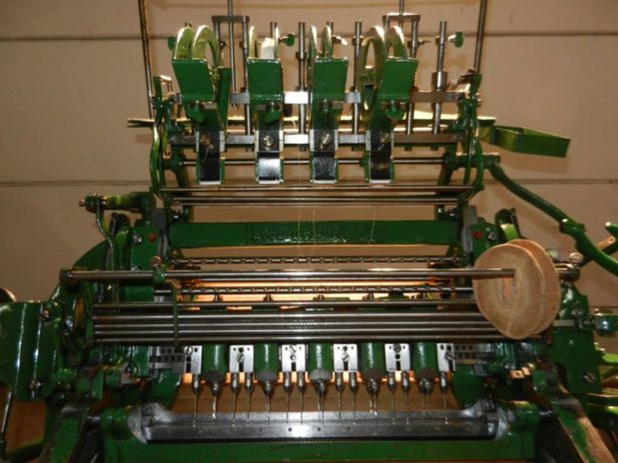 Sewing Machines Brehmer 39 3/4-2