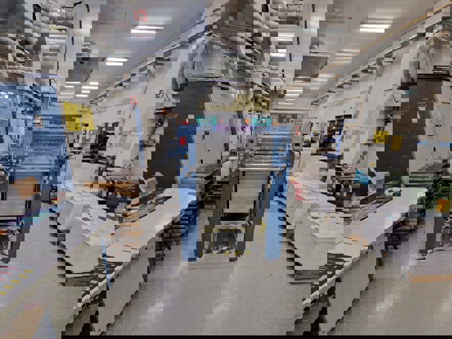 Sheet Fed / Offset KBA  RA 74-4+LX