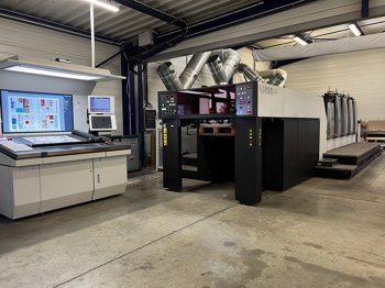 Sheet Fed / Offset Komori GL-429+Coater with Dryer LED-UV